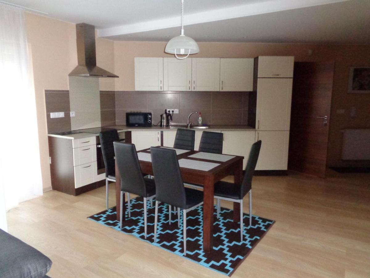 Apartmany Vera Vel'ka Lomnica Esterno foto
